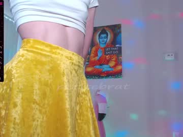 Naked cam girl petitebrat image #1376568
