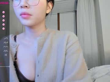 Naked cam girl hee_jin image #3265094