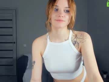 Naked cam girl scarlett_711 image #740881