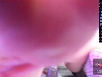 Naked cam girl k_kimikooo image #3797572