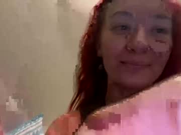 Naked cam girl daisydoll888 image #2443208