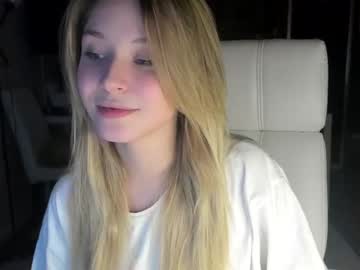 Naked cam girl sun_shine_baby image #824106