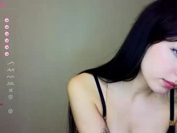 Naked cam girl minirini image #3957569