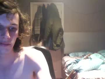 Naked cam man cutehungguy2000 image #798117
