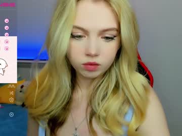 Naked cam girl small_blondee image #3714234