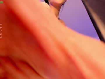 Naked cam girl aerri_lee image #1924120