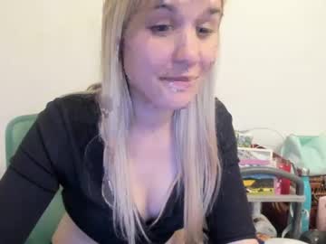 Naked cam girl nocages____ image #3969146