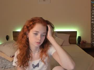 Naked cam girl olivia_garden image #2801211