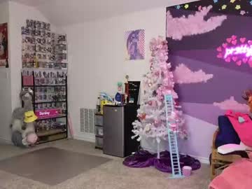 Naked cam girl pr3ttyp1nkpussy image #3382313