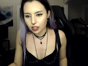 Naked cam girl runacrow image #3928745