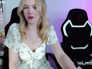 Naked cam girl small_blondee image #3807451