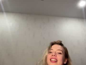 Naked cam girl angel_from_sky image #276591