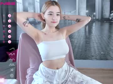 Naked cam girl eve_woods image #2307613