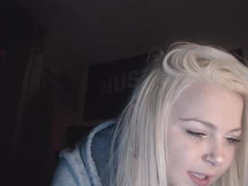 Naked cam girl kipsy420 image #490796