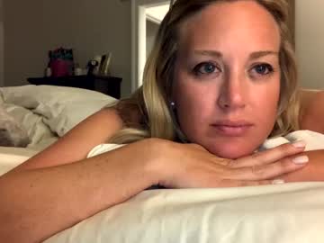 Naked cam girl needabaddaddy image #2414687