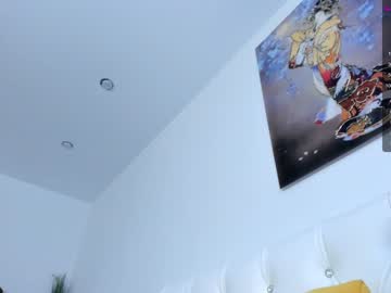 Naked cam girl _timeless_paradox image #3320535