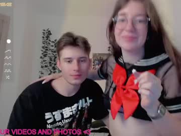Naked cam couple alicekaneky_xx image #2214290