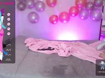 Naked cam girl kloeking_ image #3474995