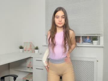 sara__stone_ naked cam