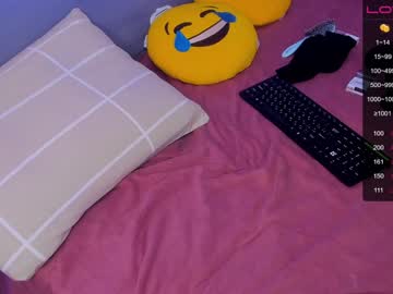 Naked cam girl misss_vikki image #3072073
