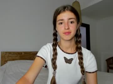 Naked cam girl coy_amina image #1509493