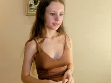 Naked cam girl maryrogersa image #3949245