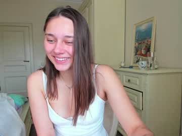 Naked cam girl eleonora_linn image #2171461