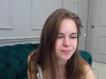 Naked cam girl olivia_nikolson image #1627590