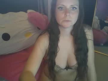 Naked cam girl mudslingintrainwreck image #4071292
