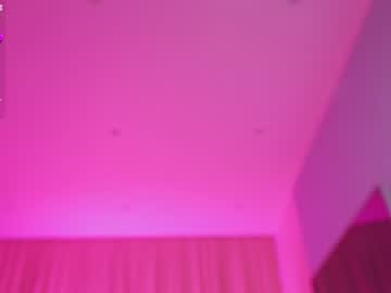 Naked cam girl aveksmr image #3065647