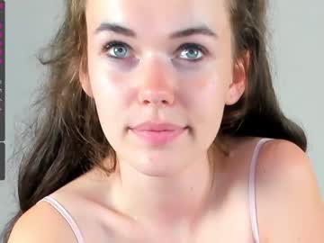 Naked cam girl super_pusichki image #2089548