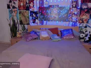 Naked cam girl danikanappi image #3212760