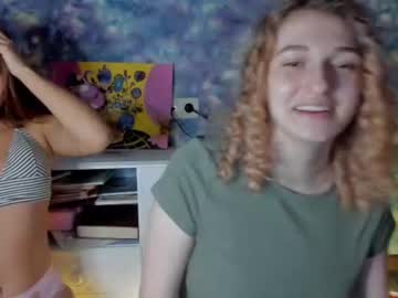 Naked cam girl twix_llll image #343215