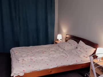 Naked cam girl fannyboozer image #4059574