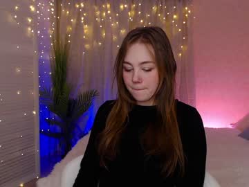 Naked cam girl little__princesss1 image #1002635