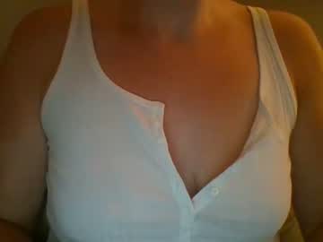 Naked cam girl tallglassoftrouble image #2428230