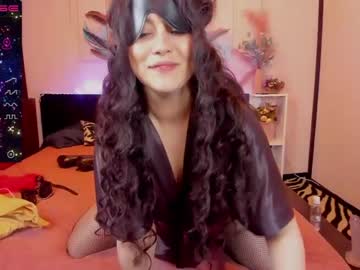 Naked cam girl sharlotte_gilbi image #2275198