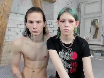 Naked cam couple kellytimmy14 image #3441177