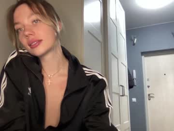 Naked cam girl angel_from_sky image #3671443