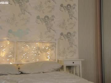 Naked cam girl lill_alice image #2265632