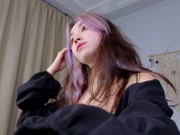 Naked cam girl y_u_m_i_k_a image #3561837