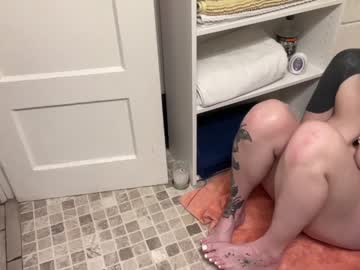 Naked cam girl oftenelle image #3862297