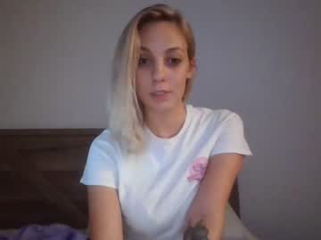 Naked cam girl itwasnotaphasemom image #2793071