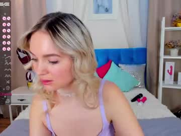 Naked cam girl lynn_sparkss image #3573748