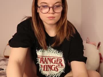 Naked cam girl lexi_laine image #3445480