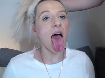 Naked cam couple deepthroat_slut image #1111575