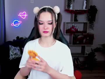 Naked cam girl elisa_kimm image #3460908