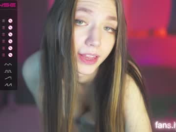 Naked cam girl angels_kiss image #3169350