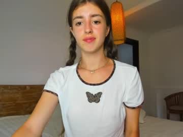 Naked cam girl coy_amina image #1509919