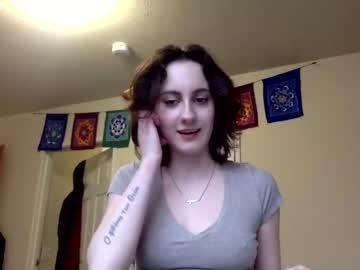 Naked cam girl gonnanuut image #3910394